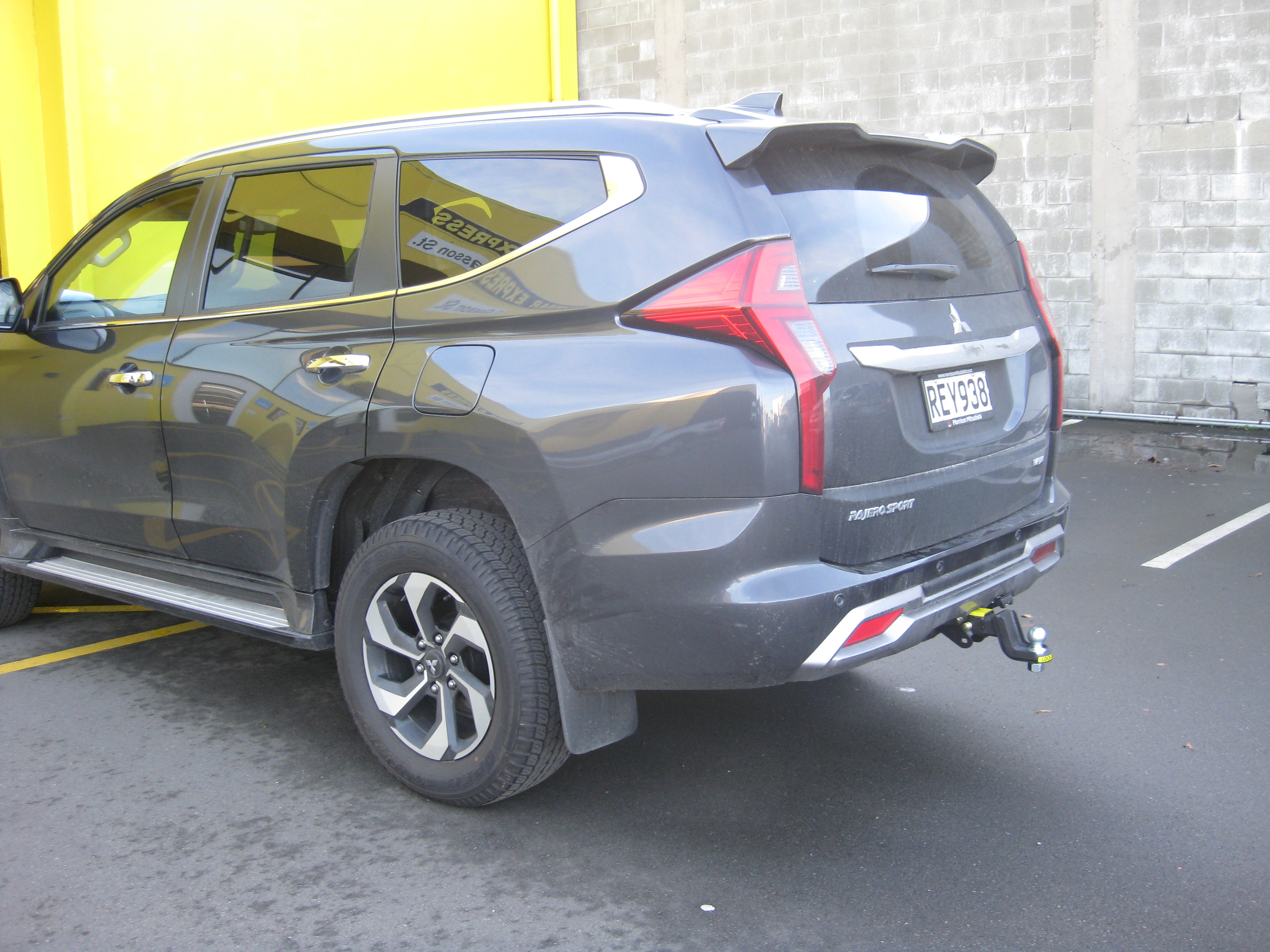 MITSUBISHI PAJERO SPORT STATIONWAGON 2025-CURRENT